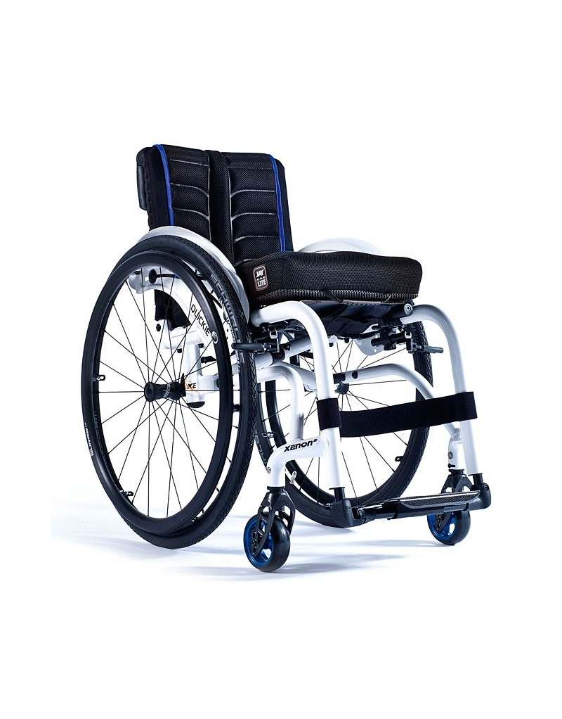 Silla de ruedas en aluminio SUNRISE Quickie Xenon 2 reposapiés fijos y armazón reforzado Silla de ruedas en aluminio SUNRISE Quickie Xenon 2 reposapiés fijos y armazón reforzado